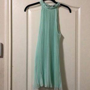 Worthington sea-foam Green sleeveless top